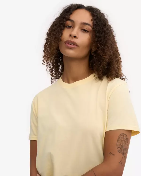 Colorful Standard Organic Boxy Crop Tee Soft Yellow Damen pastellgelb